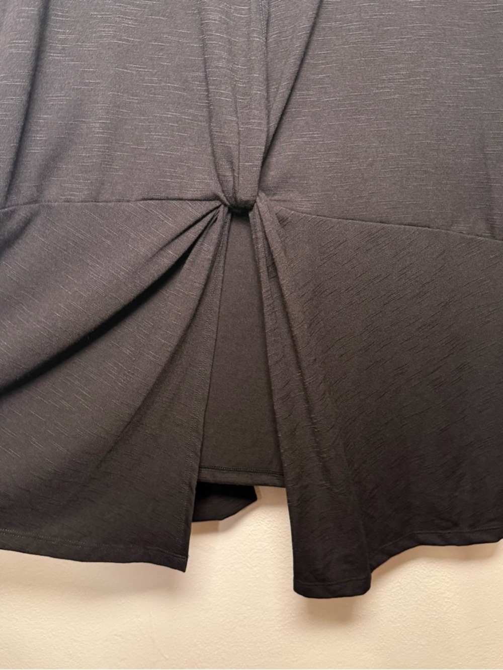 Xersion Black Long Sleeve Women's Top Twist Back Detail Relaxed Fit Size XXL - Picture 11 of 14